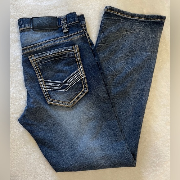 True Luck Bootcut Jeans | Distressed Wash | Size [30x30] - Picture 3 of 5